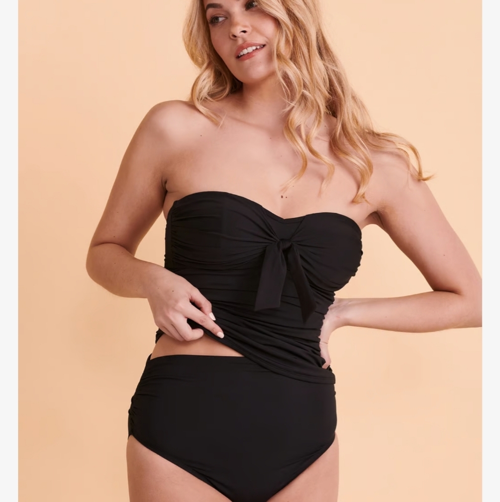 New Ladies Bleu Rod Beattie Black Halter Bandeau Convertible Swimsuit Top Size 8